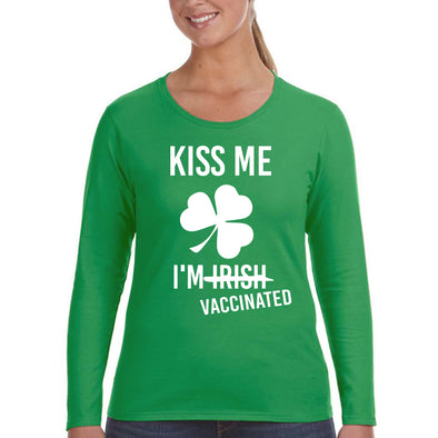 XtraFly Apparel Women&#39;s Kiss Me I&#39;m Vaccinated Irish St. Patrick&#39;s Day Saint Paddy Drunk Lucky Clover Shamrock Long Sleeve T-Shirt